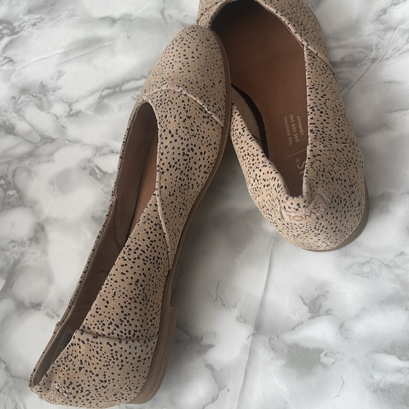 TOMS Women's Jutti Neat Ballet Flats - Picture 8 of 10